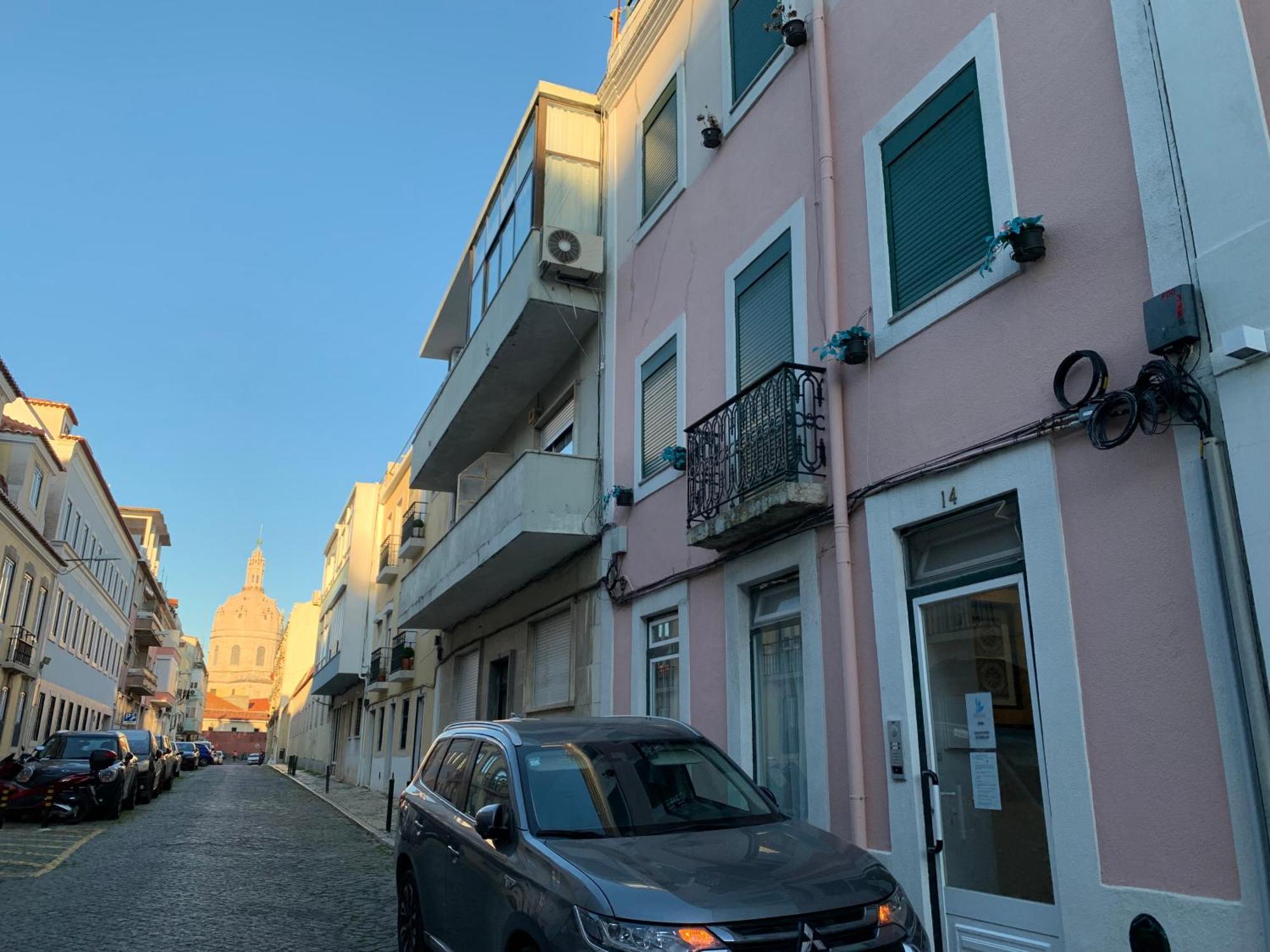 Discovery Apartment Estrela Lisbon Luaran gambar